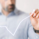 coolhunter zadania zarobki kwalifikacje czym sie zajmuje